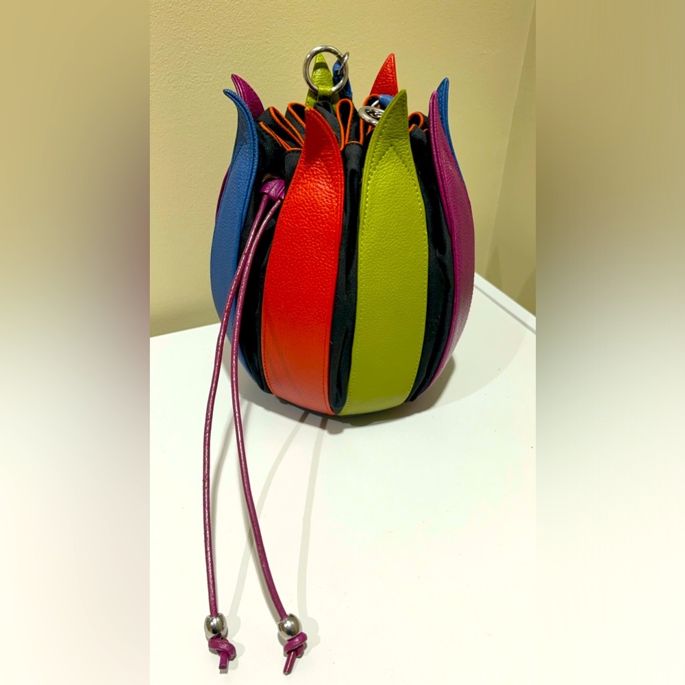 Amsterdam Tulip Drawstring Bucket Bag